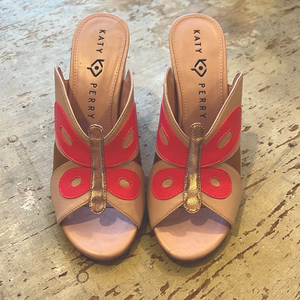 Katy Perry Chunky Heel Kirra Platform Pink Butterfly Shoes